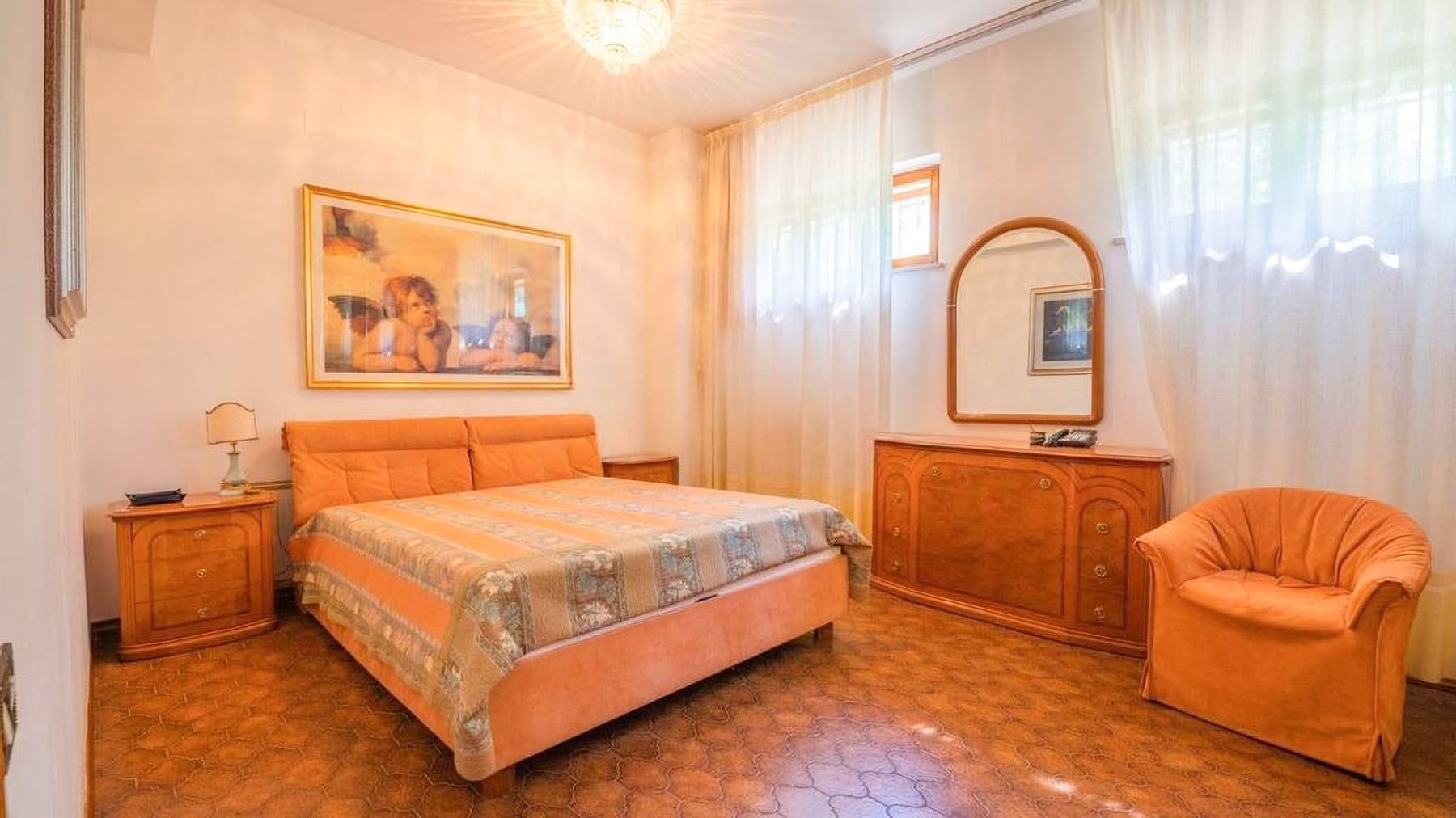 Charming Villa in Canneti, Marche Region