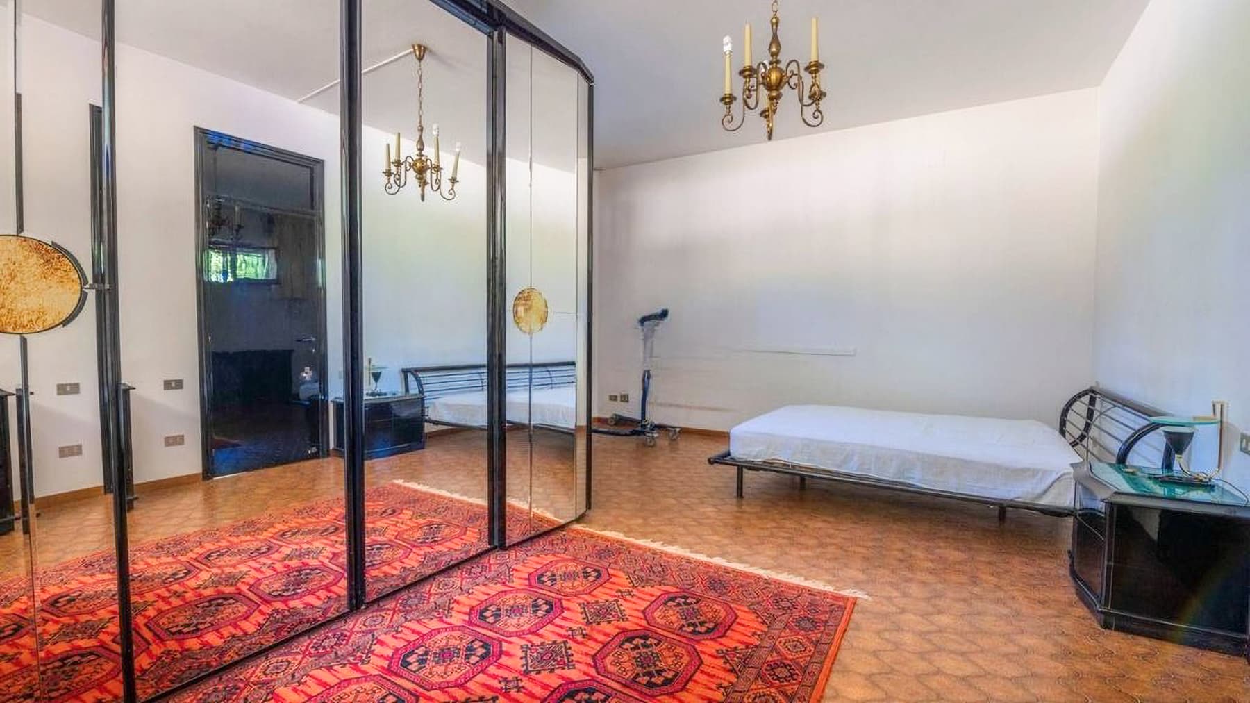 Charming Villa in Canneti, Marche Region