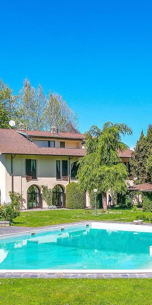 Villa in Castelletto sopra Ticino, Piedmont