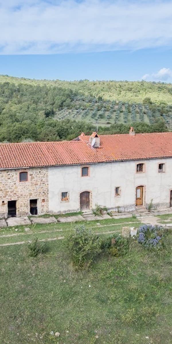 Rustic Country House in Laterina, Tuscany