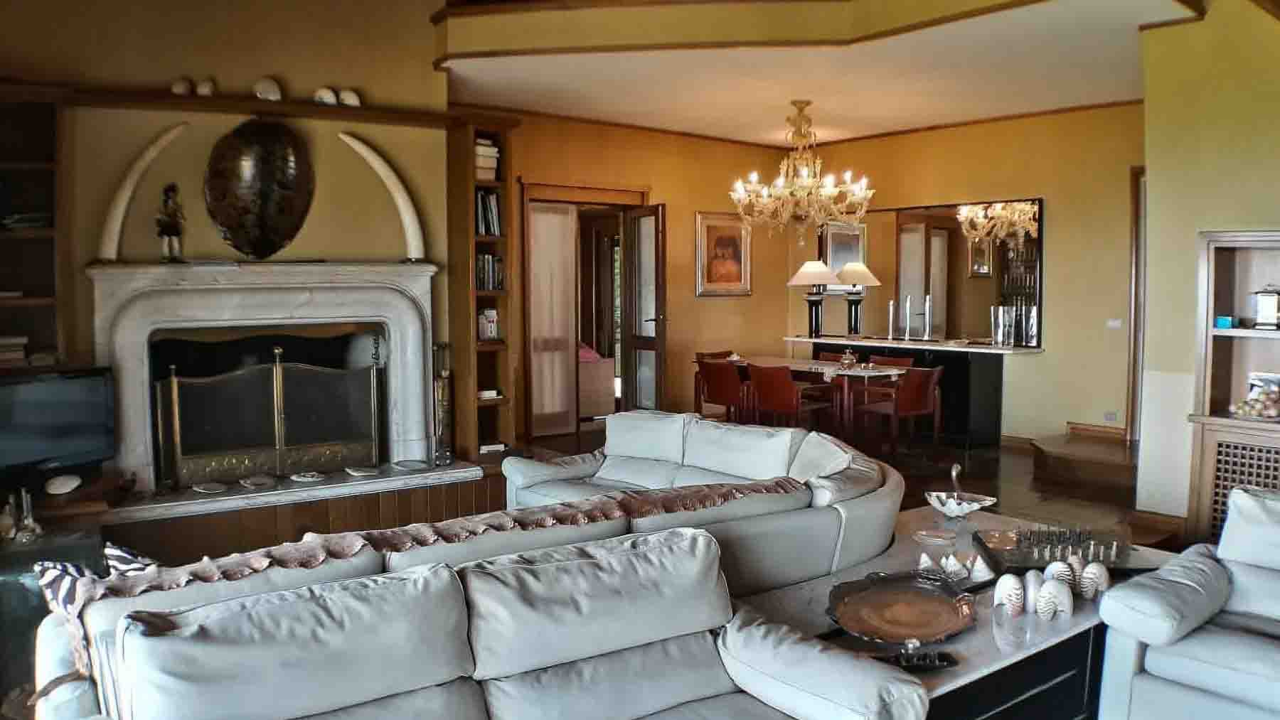 Spacious Villa with Pool in Arizzano, Piedmont