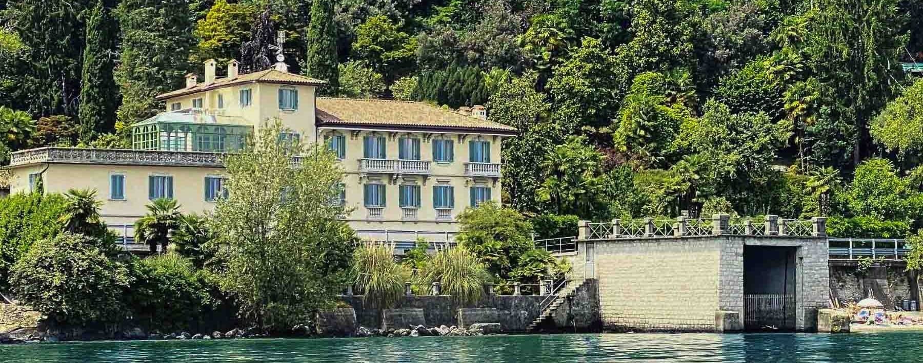 Villa in Oggebbio with Stunning Lago Maggiore View