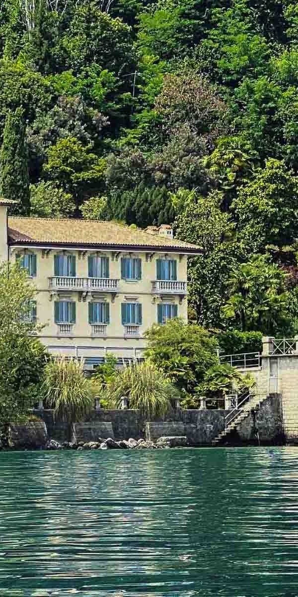 Villa in Oggebbio with Stunning Lago Maggiore View