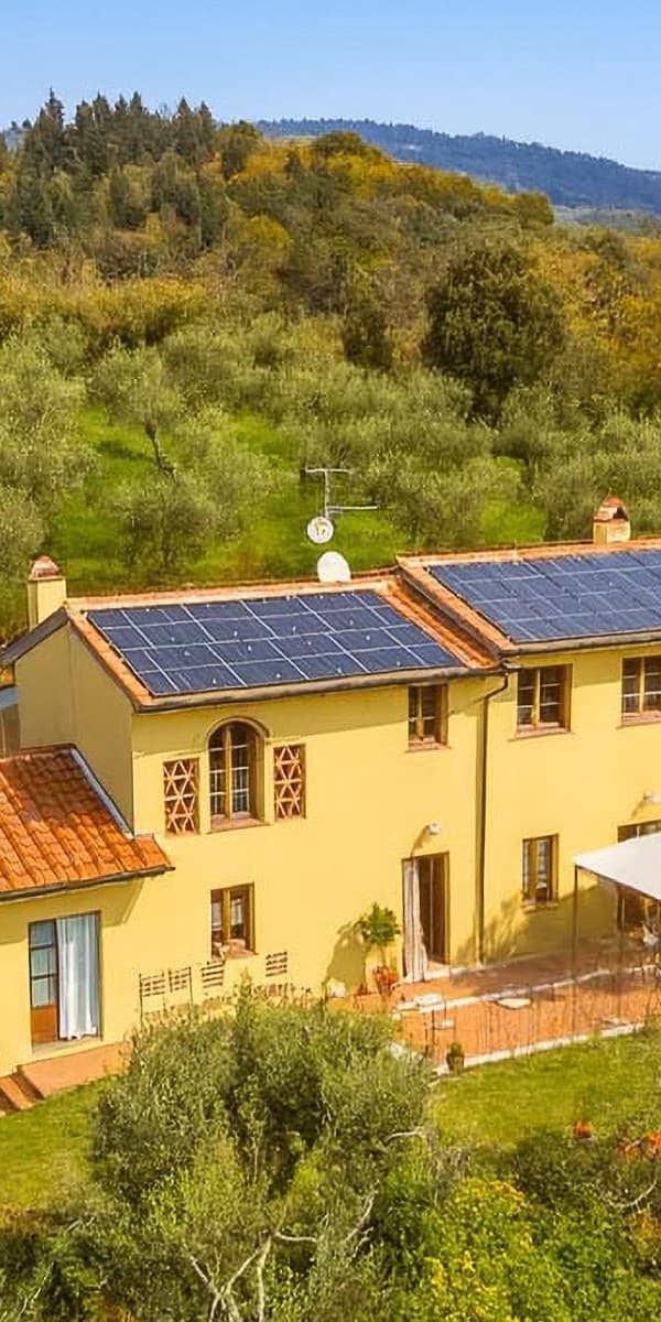 Casale di 290 mq a Buggiano, nel cuore della Toscana
