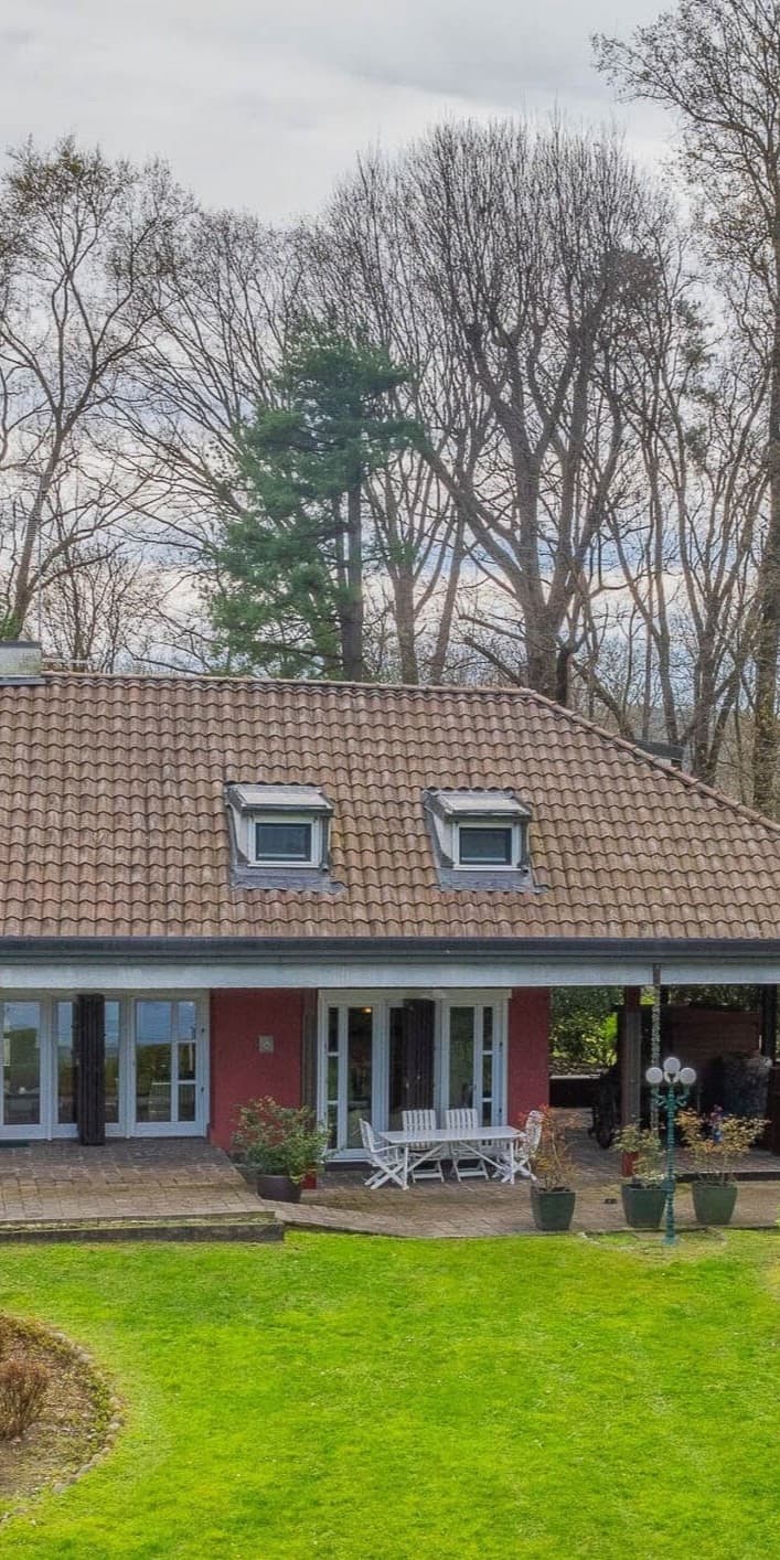 Charming Villa in Ranco, Lombardy