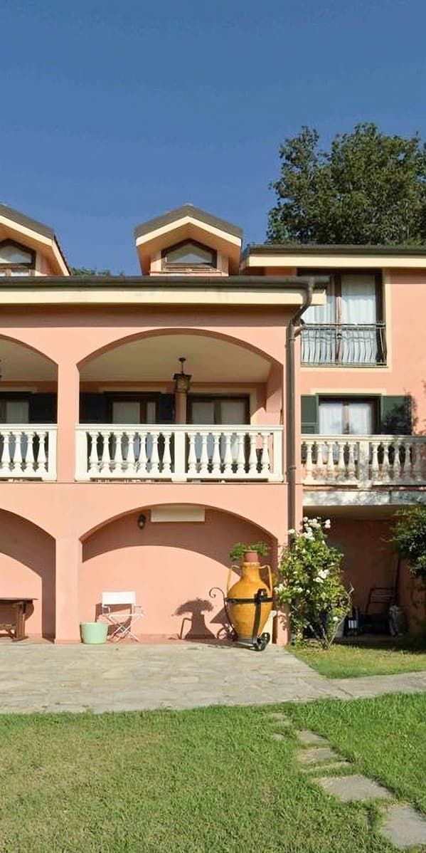 Villa esclusiva nel cuore di Alassio, 220 mq di charme