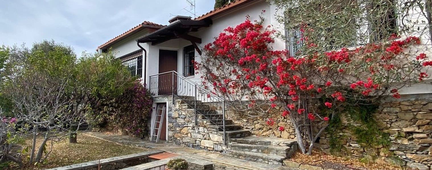 Casa indipendente ad Alassio, 140 mq di comfort e stile