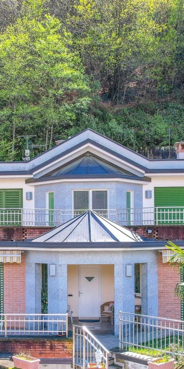 Villa moderna con vista lago a Omegna