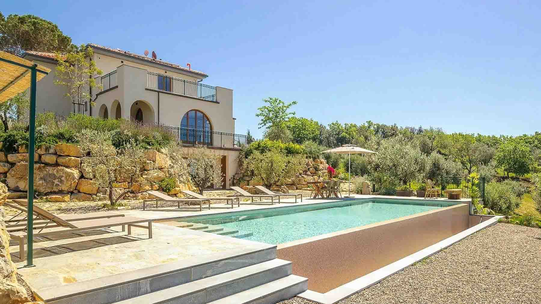 Villa esclusiva in Toscana: charme a Castagneto Carducci