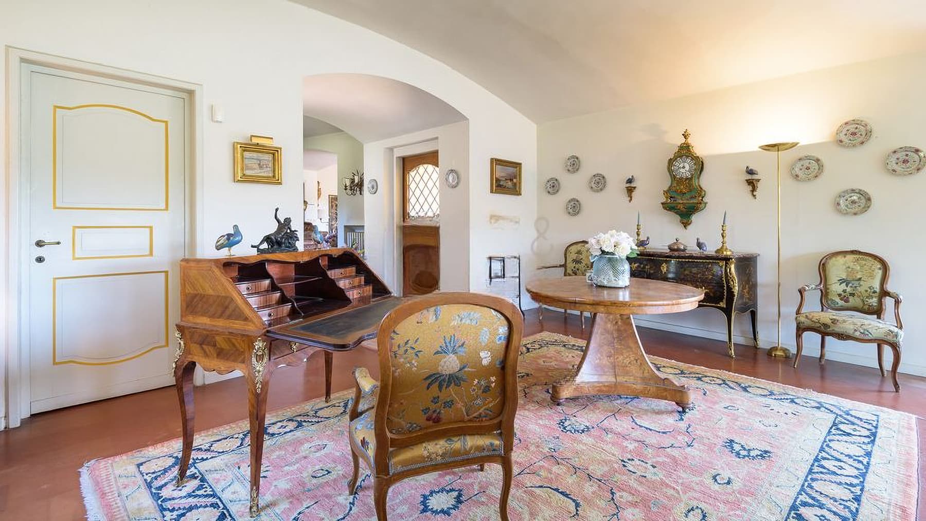 Elegant Villa in Florence, Tuscany