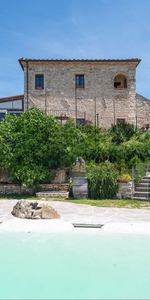 Villa esclusiva nella campagna di Abbadia, Toscana