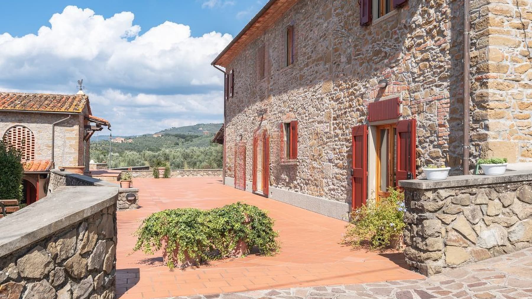 Elegant Villa in Vinci, Tuscany