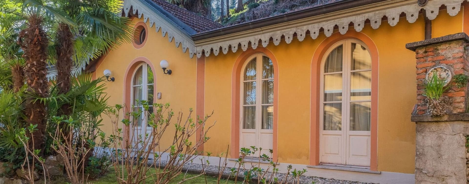 Villa in Ghiffa, Piemonte Overlooking Lago Maggiore