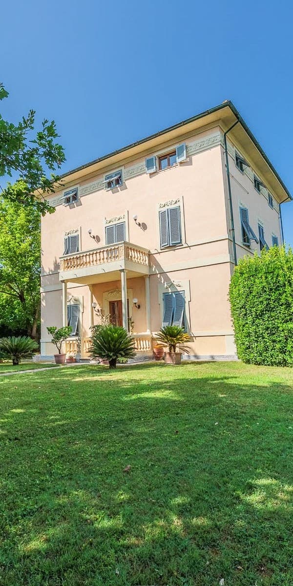 Charming Villa in Porcari, Tuscany