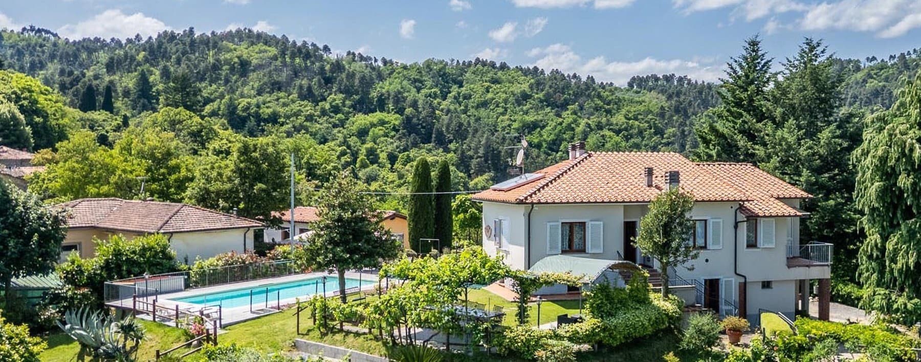Charming Agritourism in Pescia, Tuscany