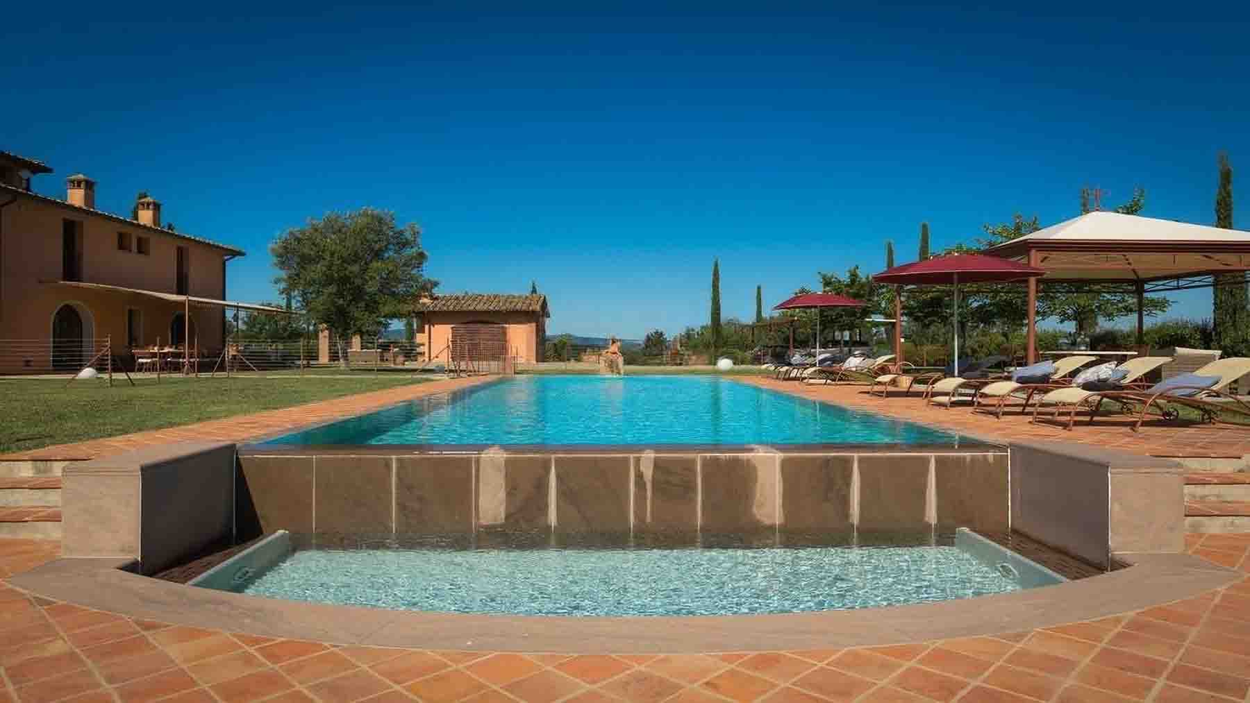 Villa con piscina privata a Peccioli, Toscana