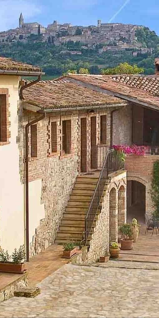 Charming Villa in Todi, Umbria