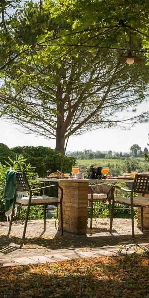 Villa Retreat Amidst Tuscany's Charm in Peccioli