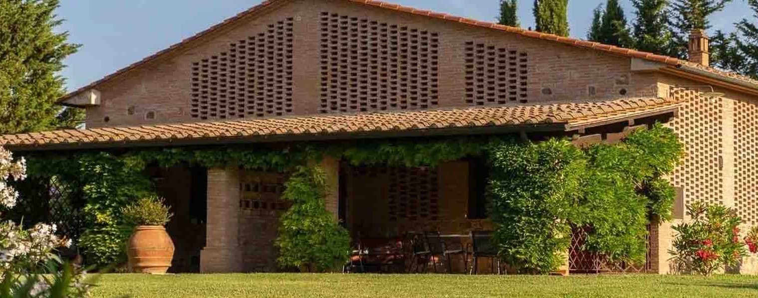 Villa Retreat Amidst Tuscany's Charm in Peccioli
