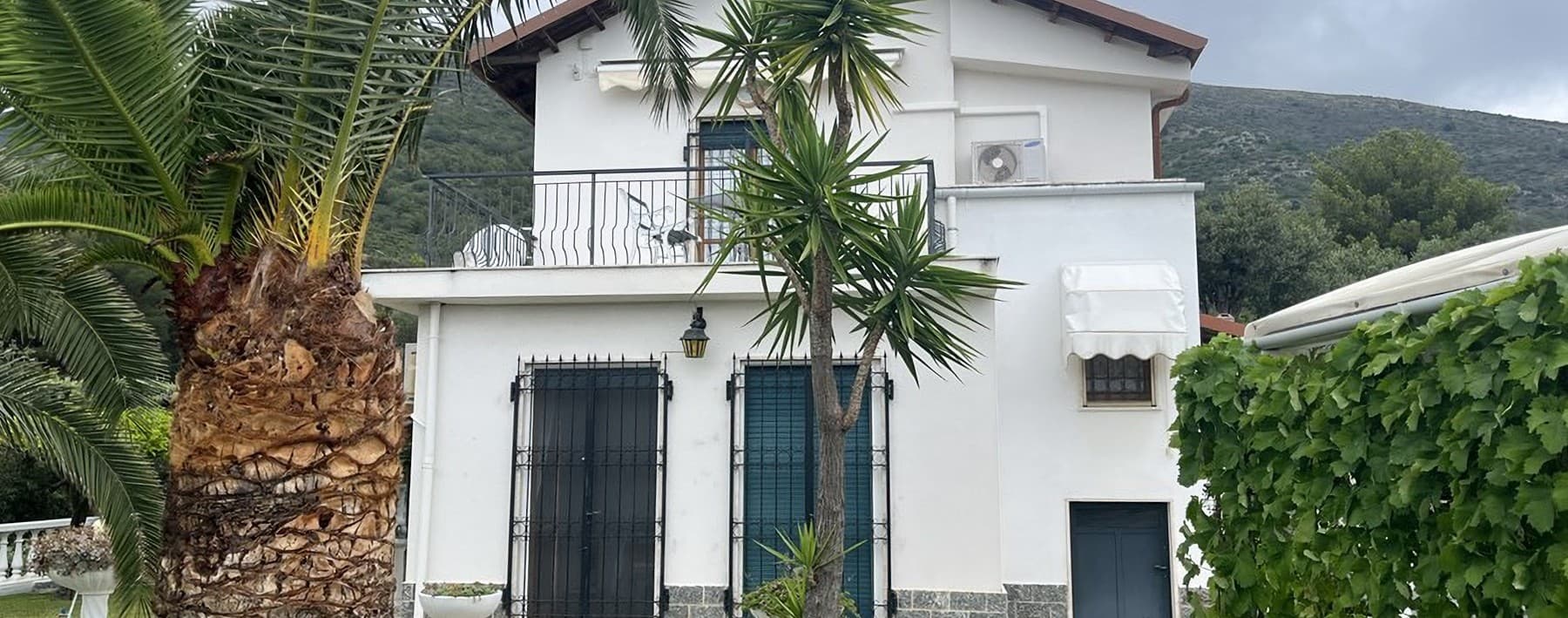 Proprietà esclusiva tra le colline di Ceriale, 170 mq