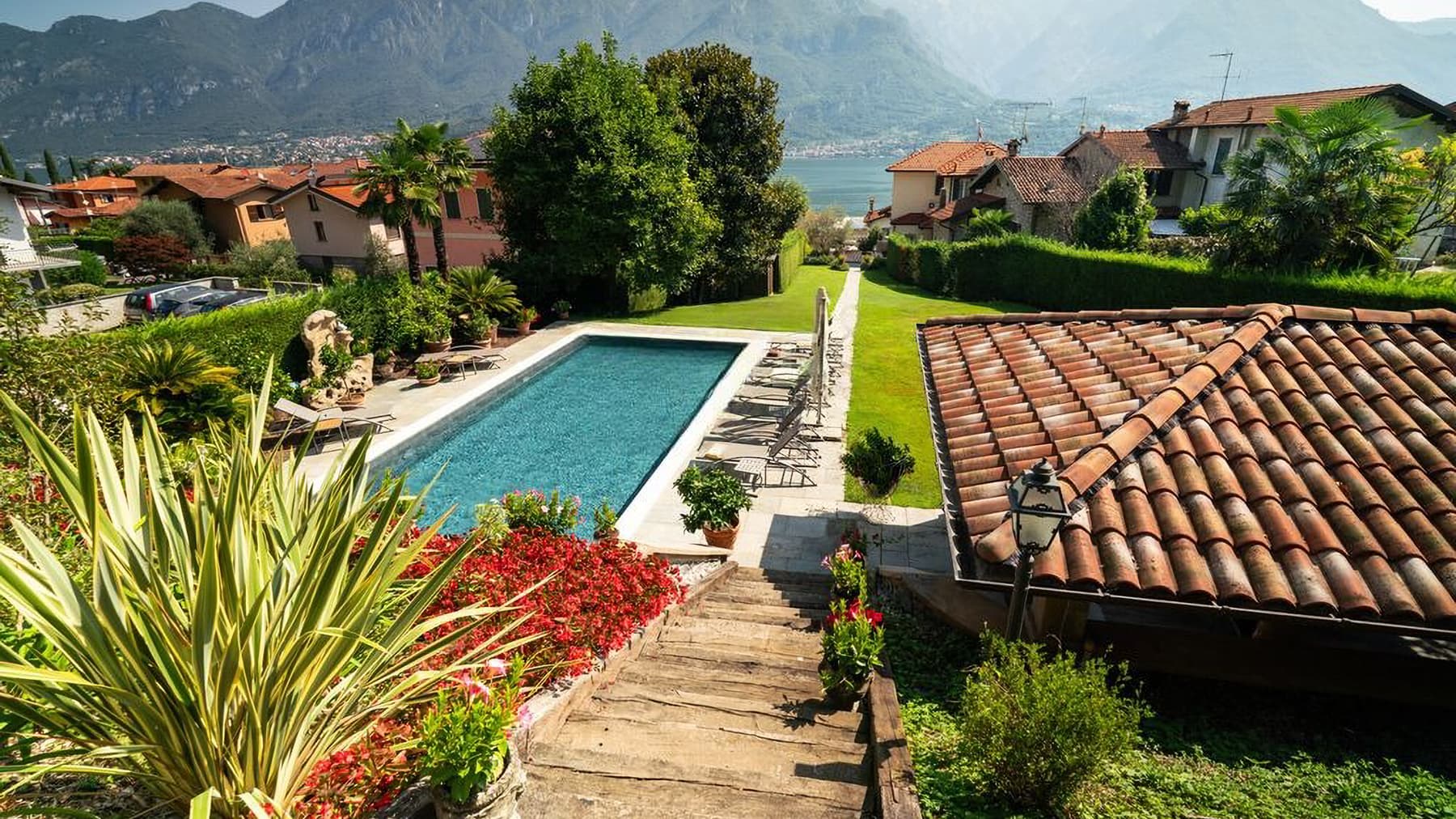 Villa 300mq immersa nel verde a Vassena, Lago di Como