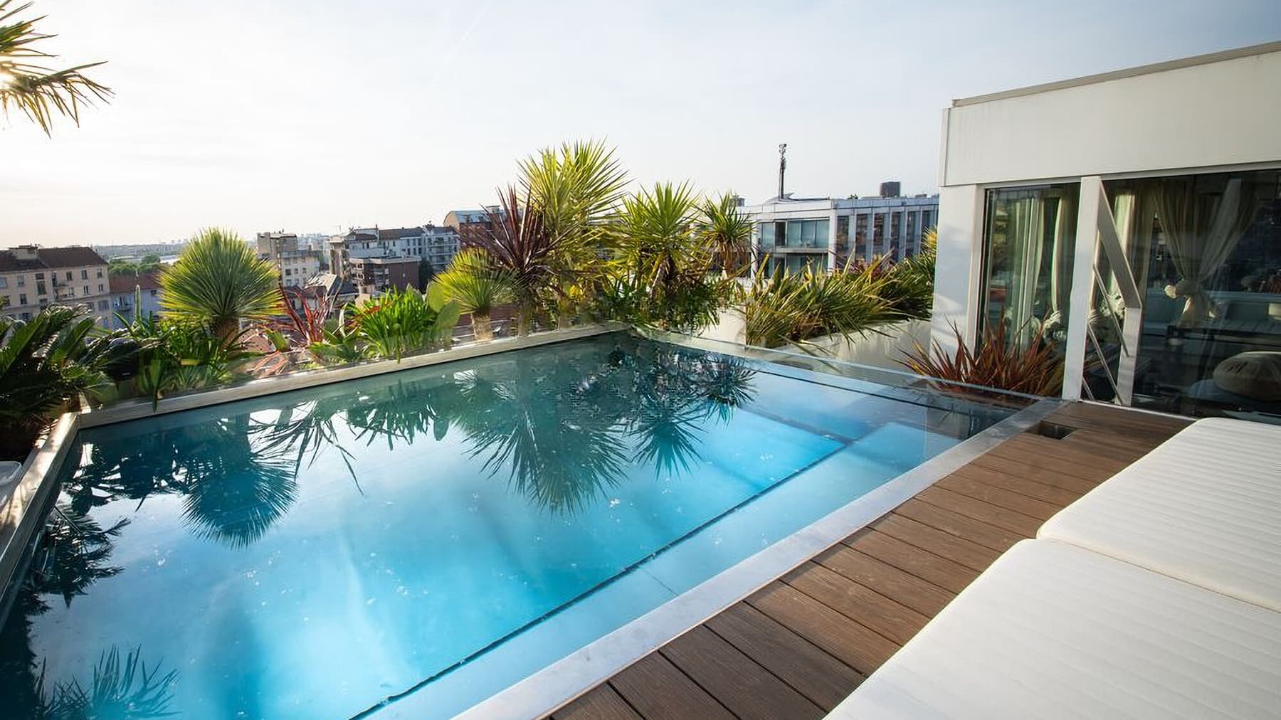 Attico esclusivo di 350 mq con piscina a Milano
