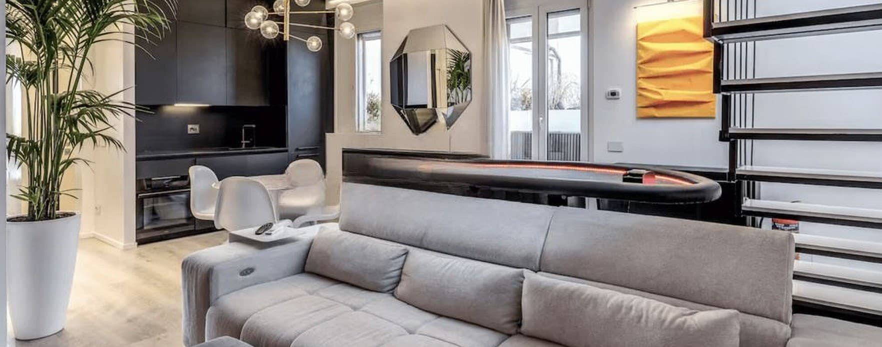 Penthouse with Pool in Milano, Lombardy