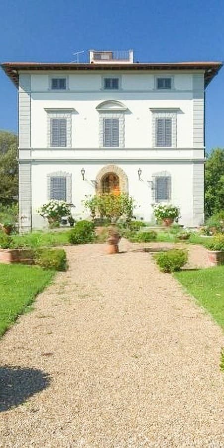 Elegant Villa in the Heart of Tuscany's Arezzo