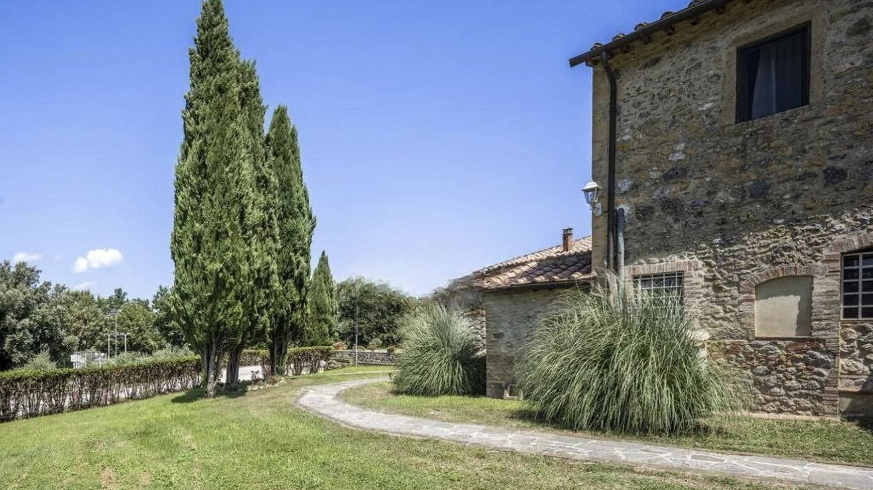 Villa ampia con giardino e piscina a San Gimignano