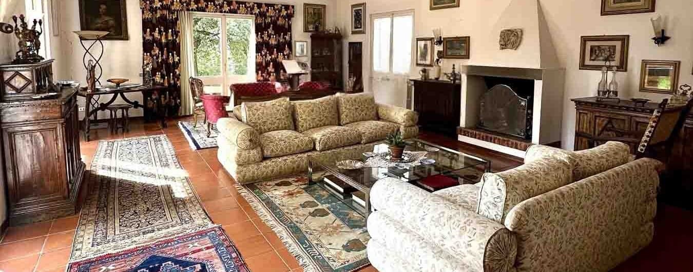 Villa elegante con giardino privato a Roma