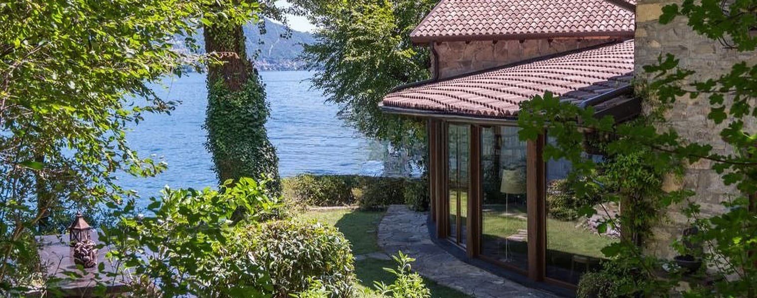 Villa elegante a Riva, Lago di Como, 120 mq di lusso