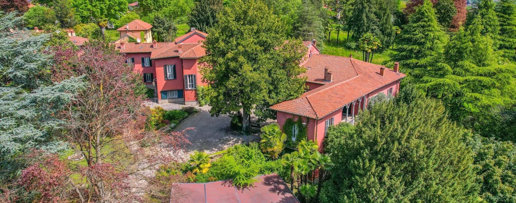 Charming Villa in Besozzo, Lombardy