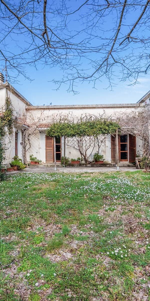 Casale a Manciano, Toscana, vicino alle terme di Saturnia