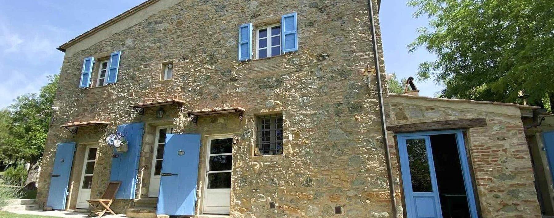 Colonica in pietra a Guardistallo, Toscana, 300 mq