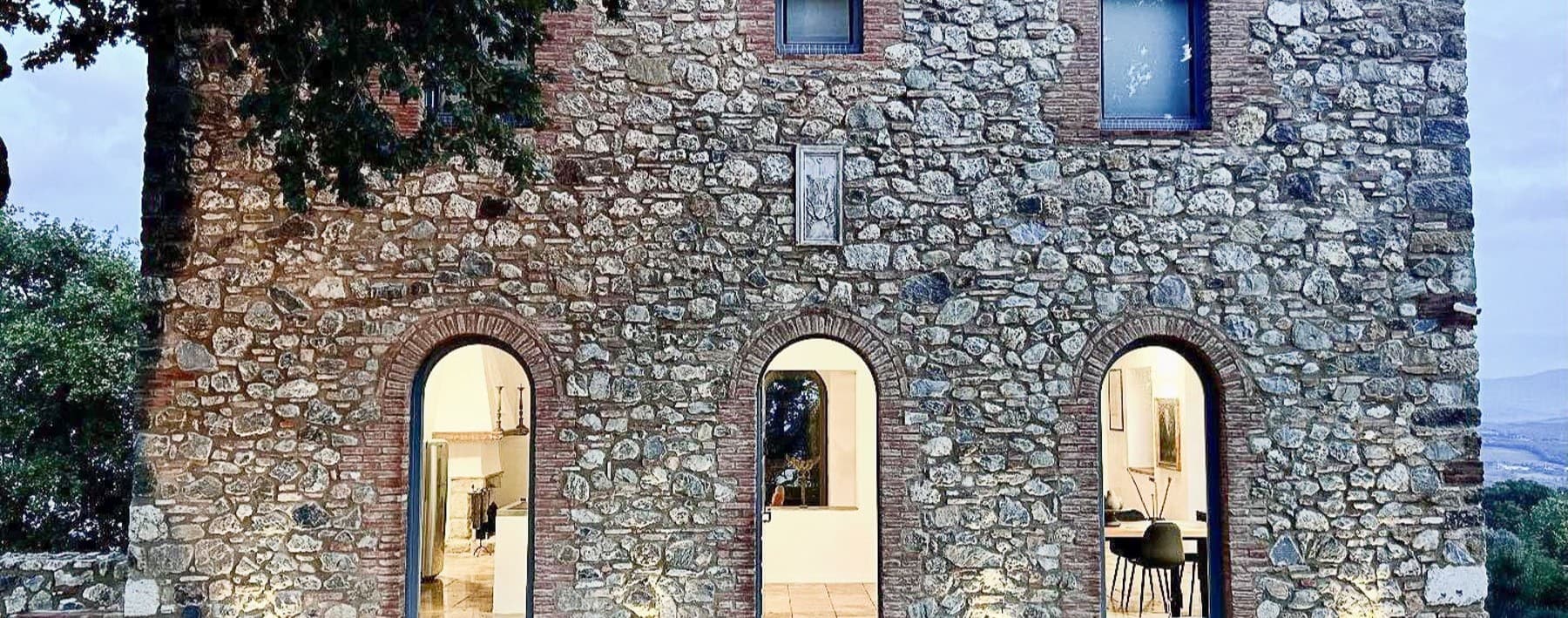 Casale con piscina in Maremma, 180 mq a Roccastrada