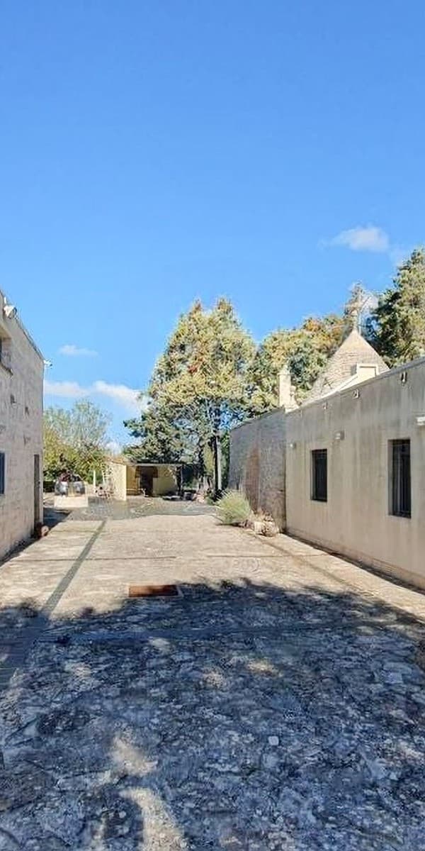 Trullo autentico ad Alberobello, cuore della Puglia