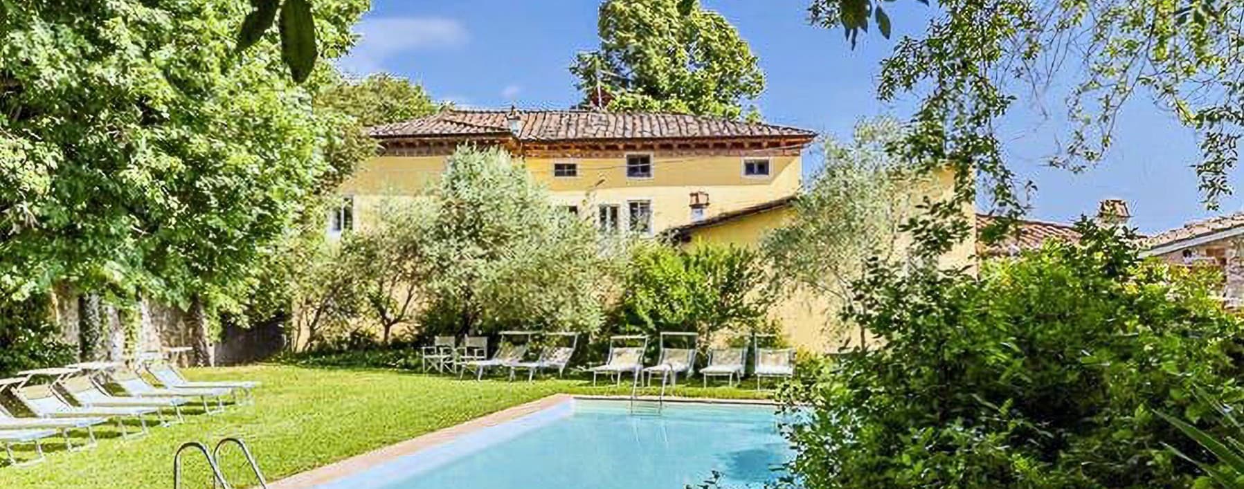 Villa esclusiva tra le colline toscane di Lucca
