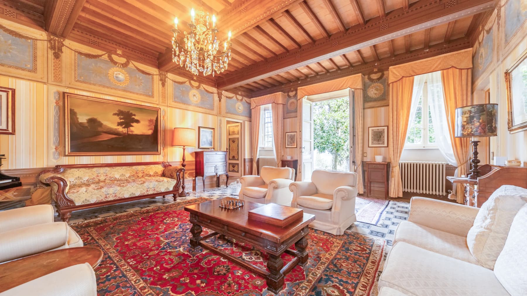 Spacious Villa in Capannori, Tuscany with Pool
