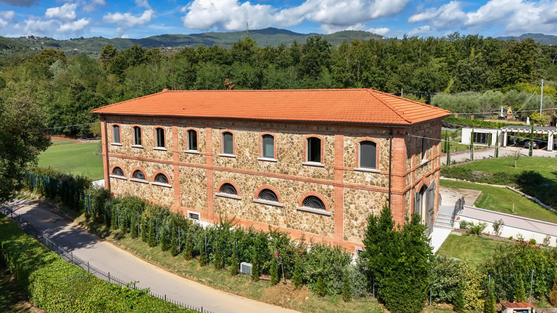 Spacious Villa in Pistoia, Tuscany with Large Garden