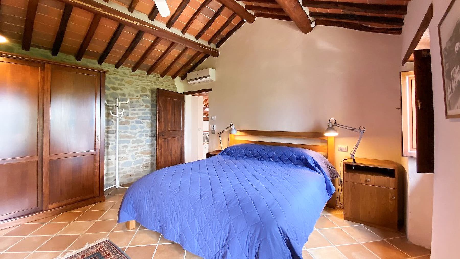 Charming Stone Villa in Cortona, Tuscany