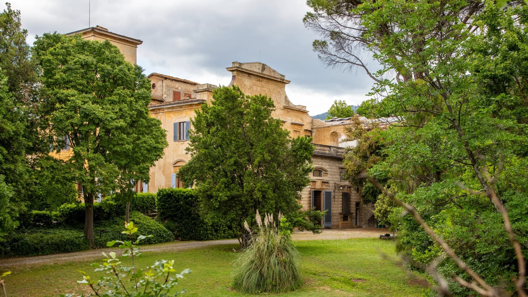 Historic Villa Amidst Florence's Tuscan Beauty