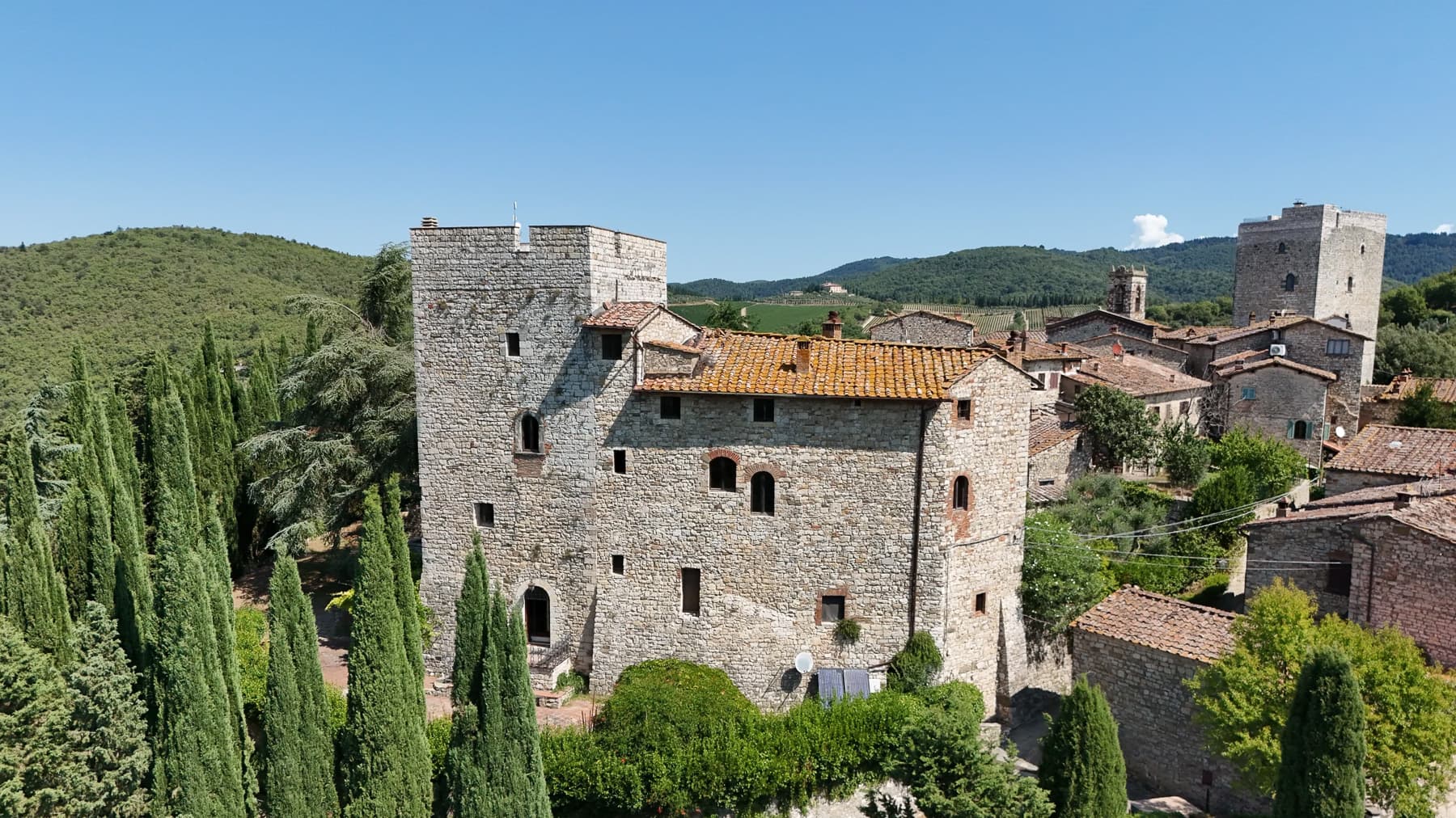 Majestic Castle in Siena's Idyllic Tuscany