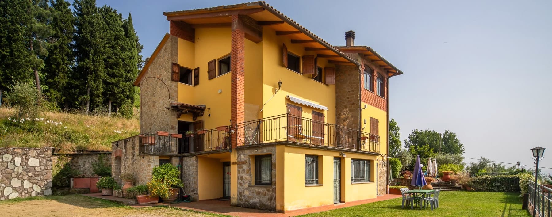 Villa toscana con piscina nelle colline di Arezzo