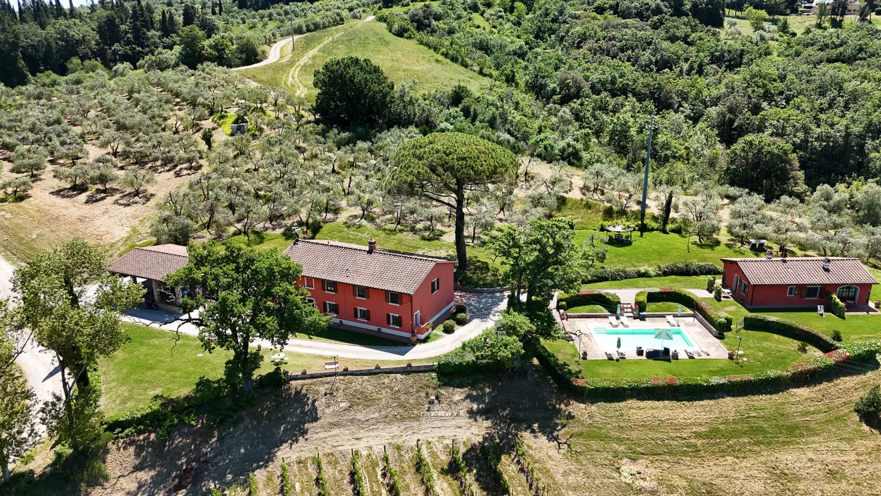 Spacious Villa with Pool in Montespertoli, Tuscany
