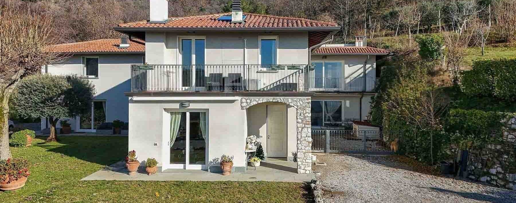 Villa esclusiva immersa nel verde di Botticino
