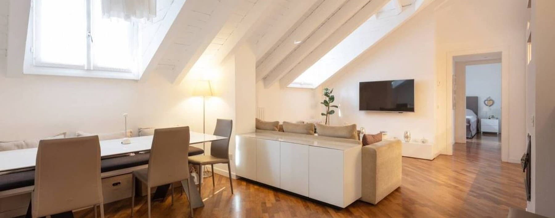 Penthouse in Milano, Heart of Lombardy