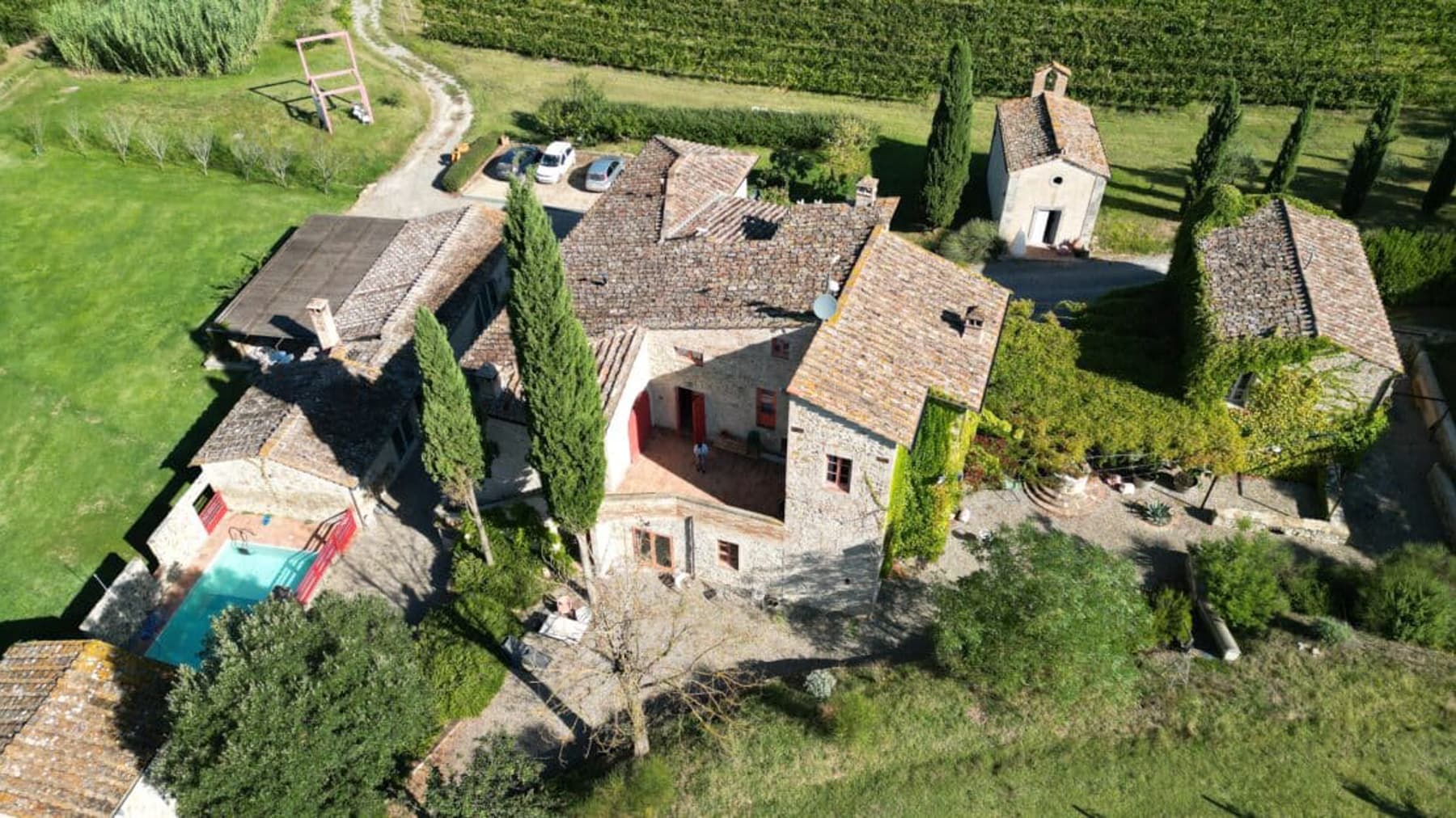 Tenuta-Complesso con piscina a Colle di Val d'Elsa, Toscana