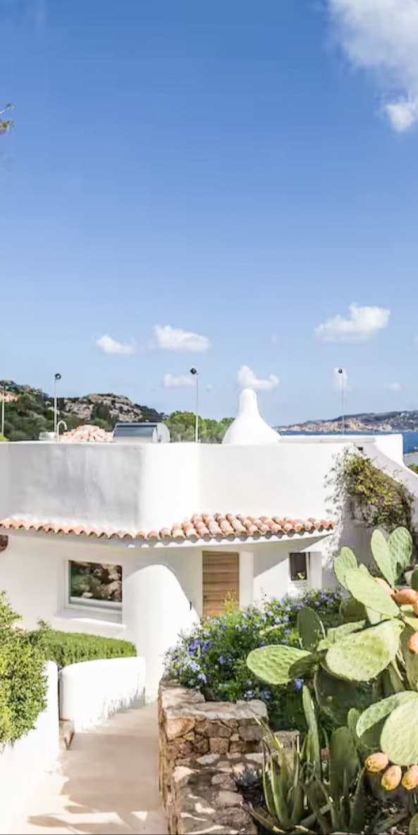 Villa in Punta Sardegna, Embrace Sardinia's Charm
