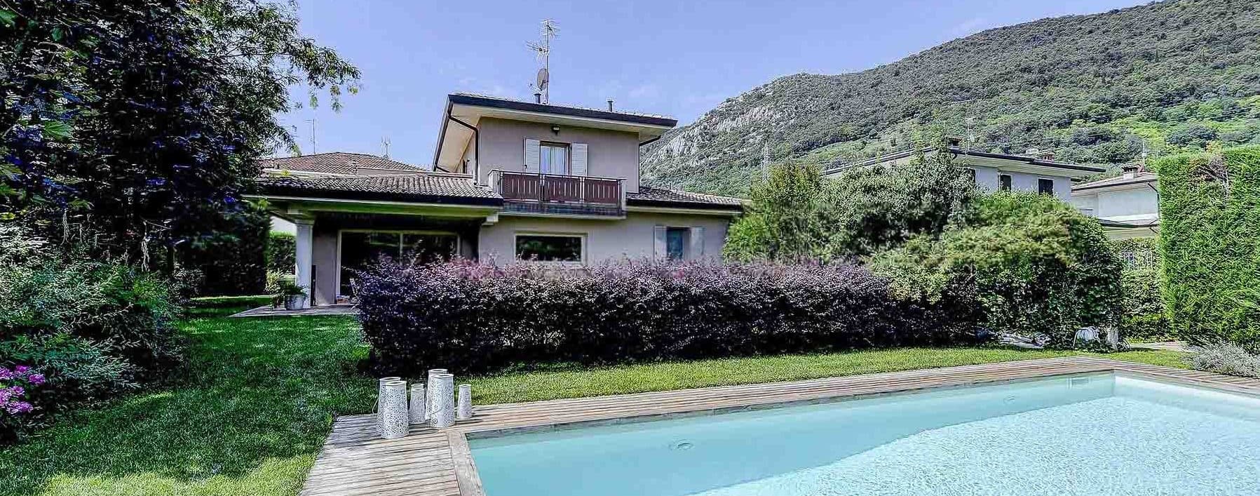 Villa esclusiva tra le colline di Botticino