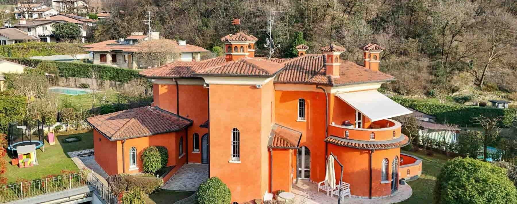 Villa esclusiva nel verde di Cellatica, 466 mq